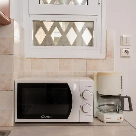 Vintage 1bd 10' To Acropolis * Athens